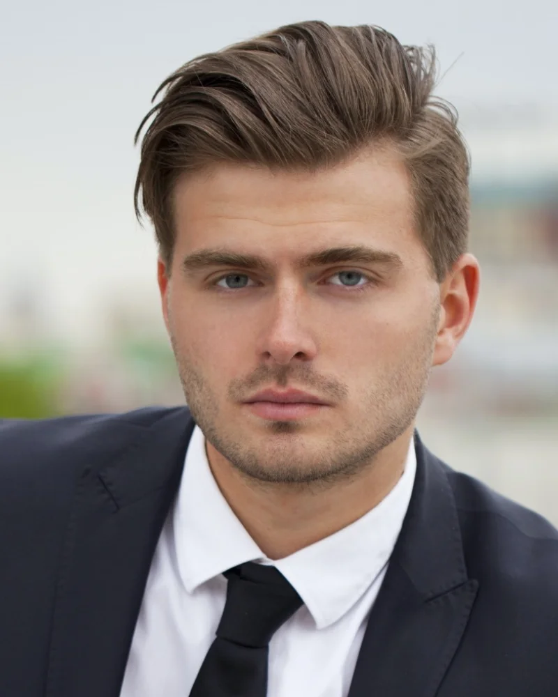 Ivy League Haircut: 21 Classy Styles for Modern Men 2 Classic Ivy League Haircut