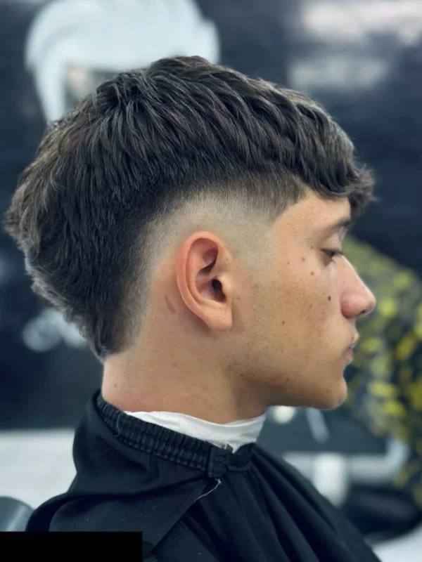 Low Fade Haircut: 30 Classy, Stylish Looks for Men 6 Low Burst Fade