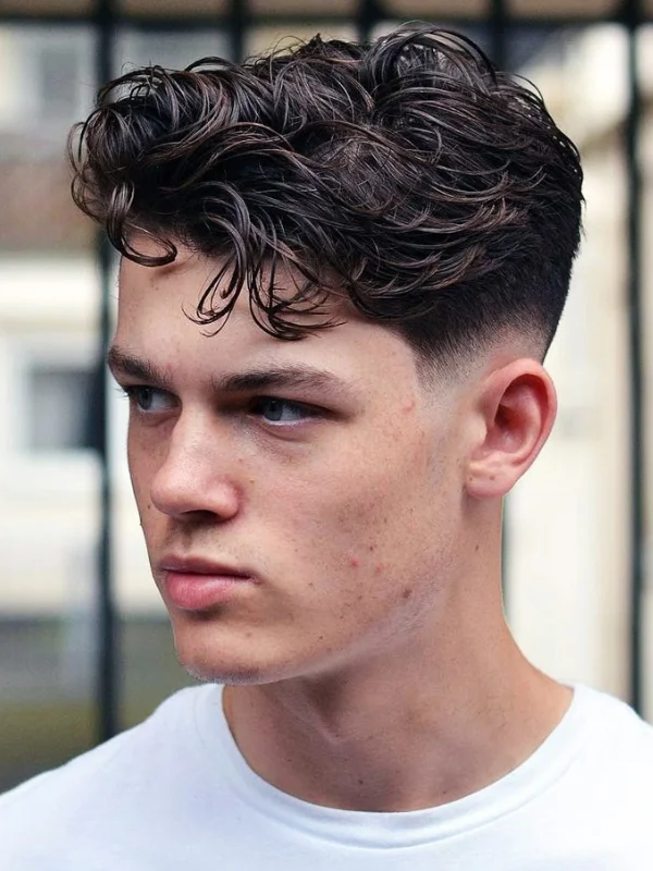 Low Fade Haircut: 30 Classy, Stylish Looks for Men 7 Low Fade Undercut
