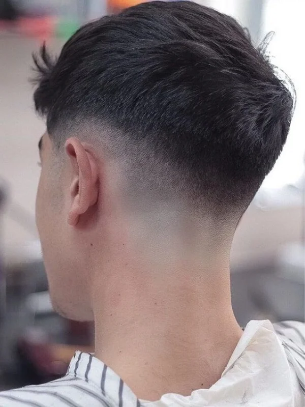 Low Fade Haircut: 30 Classy, Stylish Looks for Men 5 Low Skin Fade