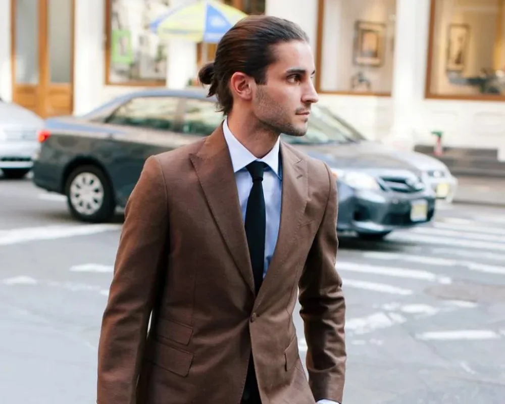 27 Professional Men’s Haircuts for Modern Businessmen 22 Man Bunny