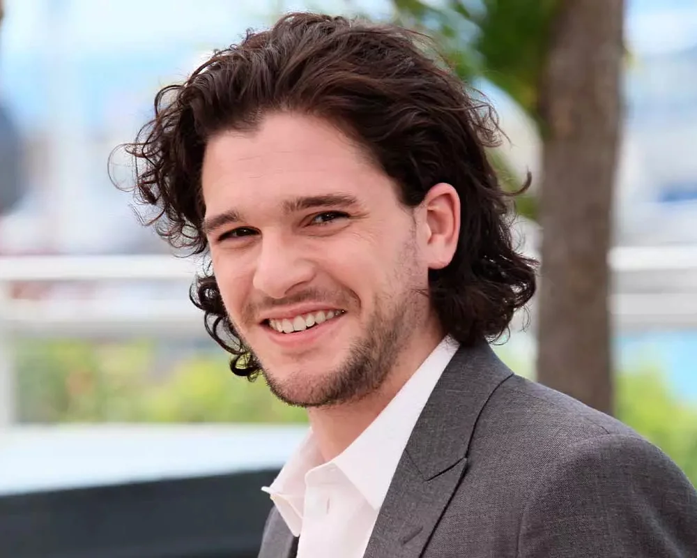 Low-Maintenance Men’s Haircuts: 29 for Easy Style 29 Messy Medium Waves