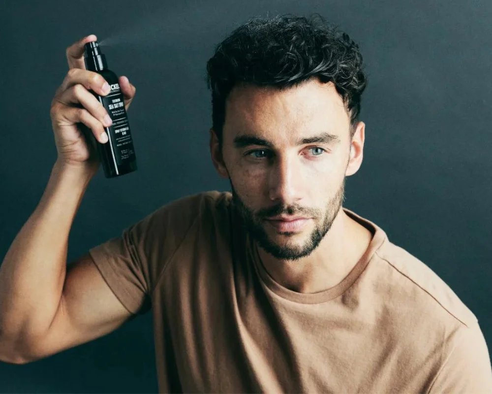 27 Professional Men’s Haircuts for Modern Businessmen 32 Styled Beachy Waves