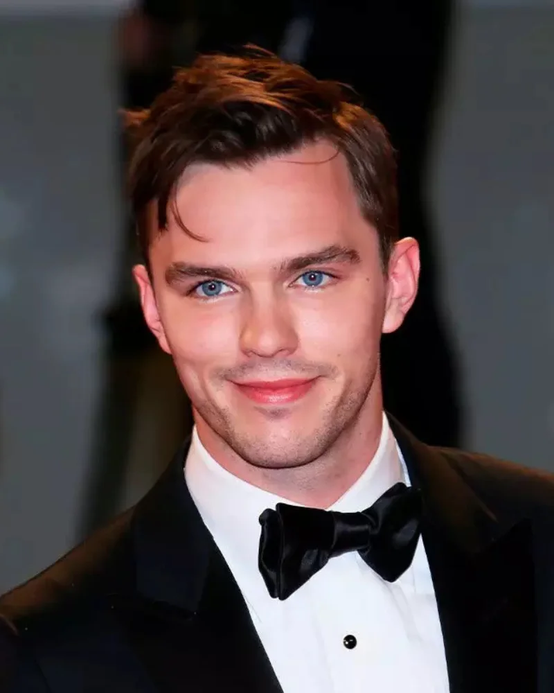 Ivy League Haircut: 21 Classy Styles for Modern Men 5 Textured Ivy League with Taper Fade