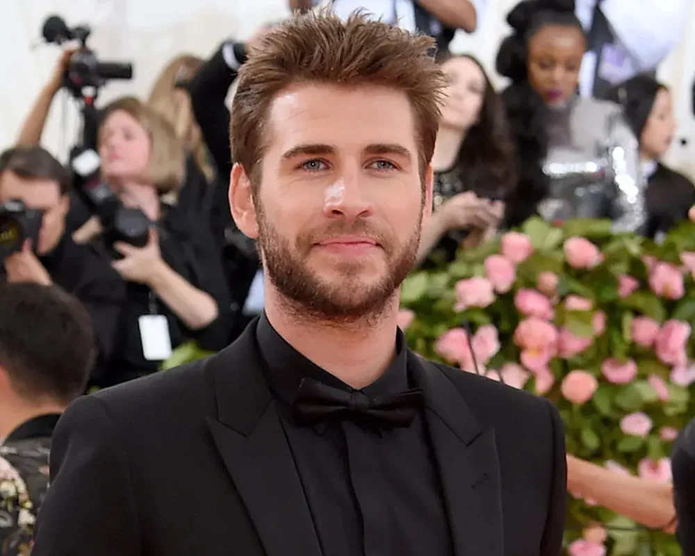 Low-Maintenance Men’s Haircuts: 29 for Easy Style 11 Textured Quiff