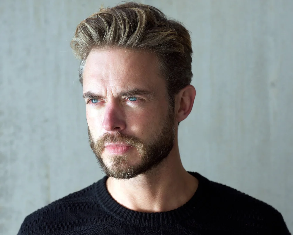 27 Professional Men’s Haircuts for Modern Businessmen 44 What is considered a professional haircut for men