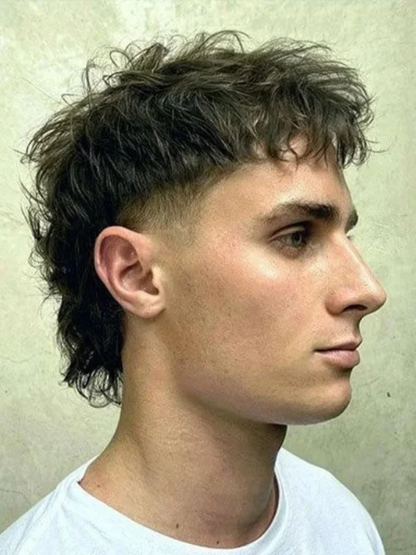 Classic Mullet with Textured Quiff