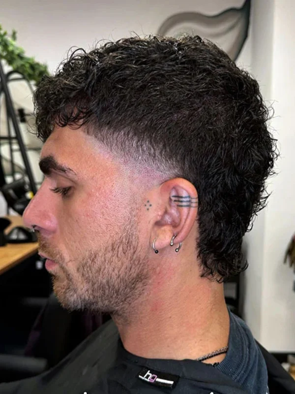 Short Mullet with Skin Taper